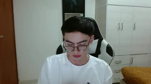 stiv_grant online show from January 26, 6:49 am