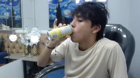 Stiwen online show from February 17, 1:54 pm