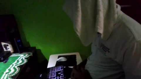 Snapshot of stonehardbbcdick1 chatting on September 29, 1:10 pm stonehardbbcdick1 online show from September 29, 1:10 pm
