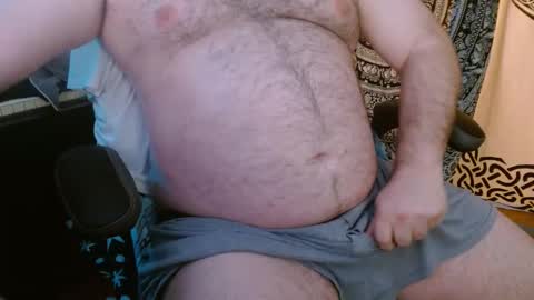 Snapshot of stonerbear42 chatting on February 15, 12:54 pm Stonerbear42 online show from February 15, 12:54 pm