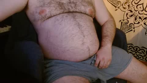 Snapshot of stonerbear42 chatting on February 25, 9:48 pm Stonerbear42 online show from February 25, 9:48 pm