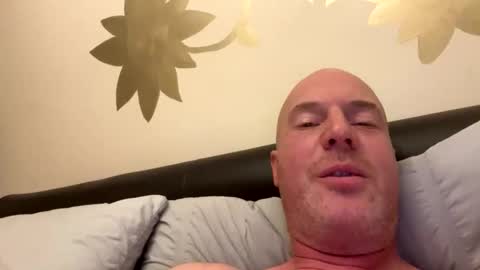 Stoodley22 online show from February 18, 4:07 pm