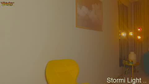 Stormi online show from May 10, 9:10 pm