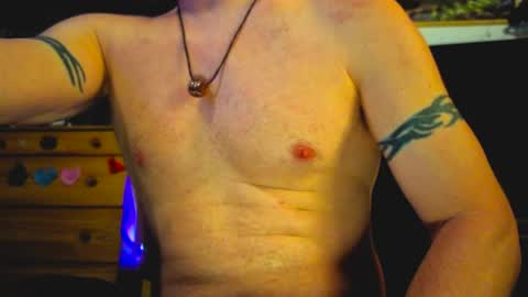 Str8 online show from April 4, 2:29 am