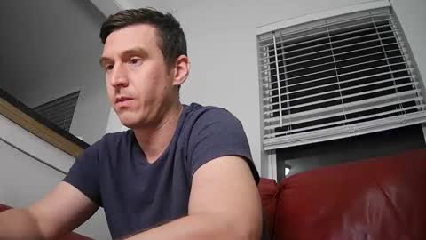 Snapshot of str8stuntcox chatting on October 23, 5:53 am Str8StuntCox online show from October 23, 5:53 am