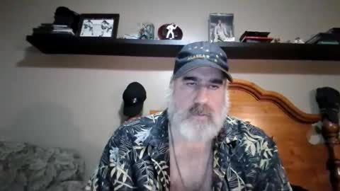 Straightbear4you online show from July 18, 7:54 am