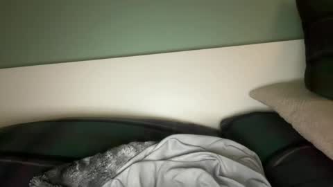 straightfirelotus1000000 online show from February 20, 12:51 pm