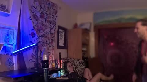 Cowboy Zuhly online show from November 5, 11:34 am