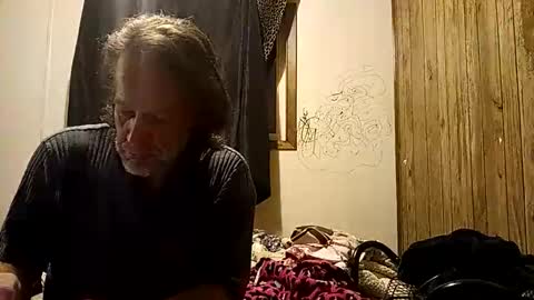 straighttoy online show from October 22, 7:55 am