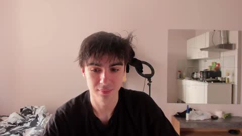 Ray online show from May 6, 1:39 pm