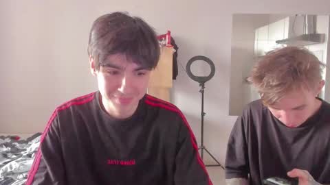Ray online show from June 1, 9:54 am