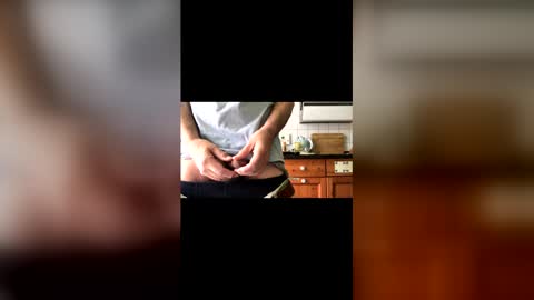 strandedstarfish online show from April 19, 10:05 am