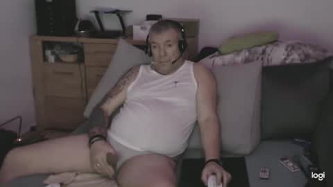 Stranger online show from January 18, 1:03 am