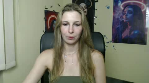 Amalia online show from June 24, 8:05 pm