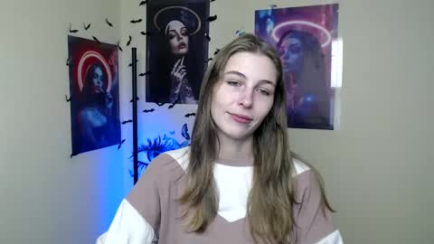 Snapshot of stranger_giirl chatting on October 7, 11:39 am Amalia online show from October 7, 11:39 am