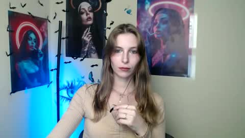 Snapshot of stranger_giirl chatting on October 14, 4:10 pm Amalia online show from October 14, 4:10 pm