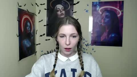 Snapshot of stranger_giirl chatting on March 3, 4:05 pm Amalia online show from March 3, 4:05 pm