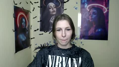 Snapshot of stranger_giirl chatting on March 2, 12:43 pm Amalia online show from March 2, 12:43 pm