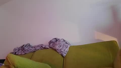 Strawberrylotsacake online show from October 2, 9:57 pm