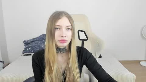 Streis  open pvt online show from February 17, 5:50 am