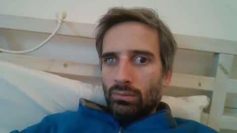 stroke1 online show from February 4, 7:40 am