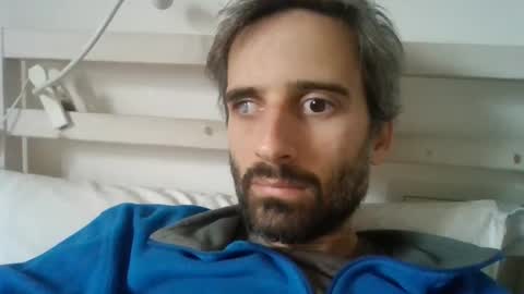 stroke1 online show from February 13, 8:27 am