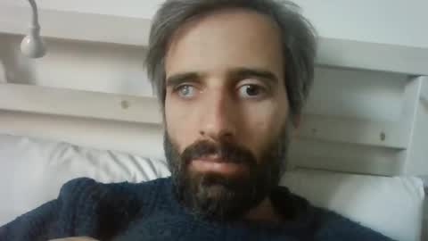 stroke1 online show from March 6, 7:03 am