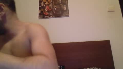 Handsome guy online show from March 29, 9:16 pm