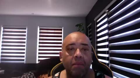 stronglikbullse619259 online show from October 22, 1:02 pm
