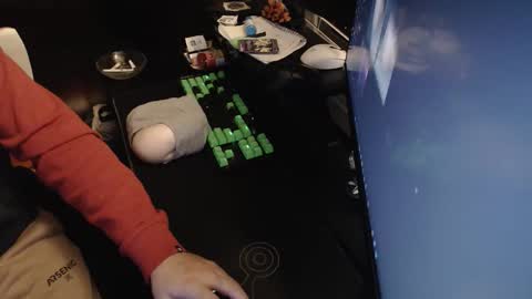 stud69861714 online show from February 28, 7:01 am