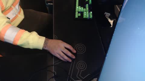 stud69861714 online show from September 17, 4:27 am