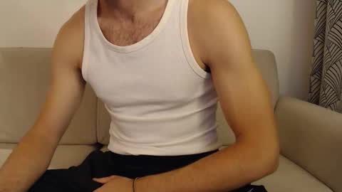 Stud From Paris online show from November 16, 4:42 pm