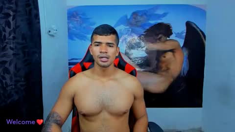 suarez monkey online show from December 11, 7:03 pm