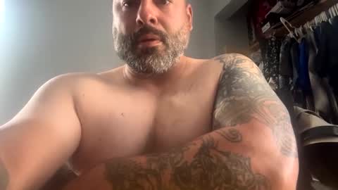 suavecito67 online show from October 4, 3:43 pm