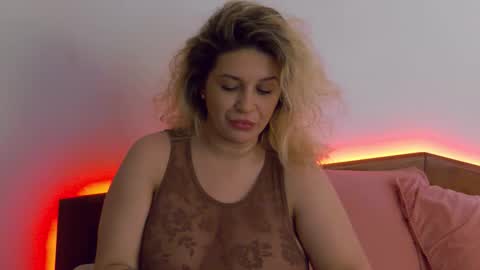 Snapshot of sublimecarla chatting on October 14, 10:51 am Carla online show from October 14, 10:51 am
