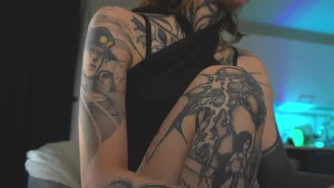succubus_66 online show from July 17, 11:01 am
