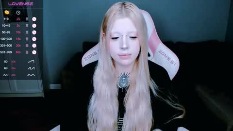 succubus_leslie online show from September 9, 11:05 pm
