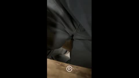 suck_me22 online show from December 10, 12:39 am