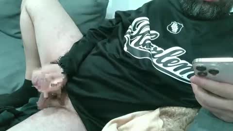 Snapshot of suckm3dry07 chatting on October 24, 2:01 am suckm3dry07 online show from October 24, 2:01 am