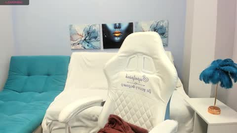 Ariana online show from December 19, 3:46 am