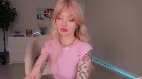 sugar_club online show from January 12, 8:05 pm