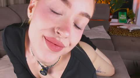 sugarskye online show from May 12, 8:18 pm