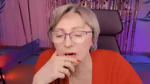 Vivien online show from February 28, 4:20 pm