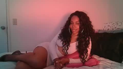 Kim Lee online show from February 11, 5:39 pm