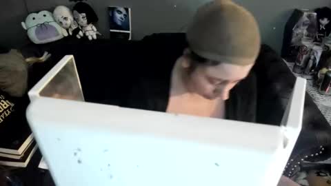 Sugary online show from January 7, 10:53 am