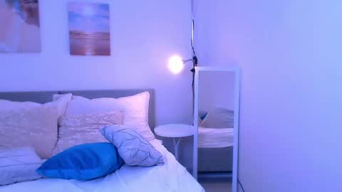 Christina online show from April 3, 7:32 pm