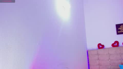 summer_girls01 online show from November 16, 3:52 am