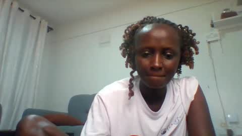 summerdew online show from March 17, 4:45 pm