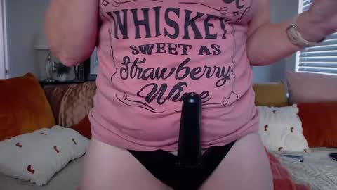 SummerKnightzzz online show from October 11, 3:15 pm