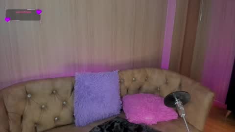 Snapshot of summerssangel chatting on September 24, 3:08 pm - - online show from September 24, 3:08 pm